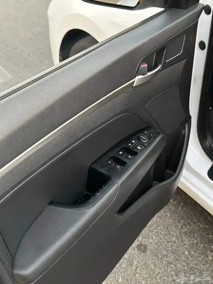 اللنترا وارد كوريا بنزين 2020 45