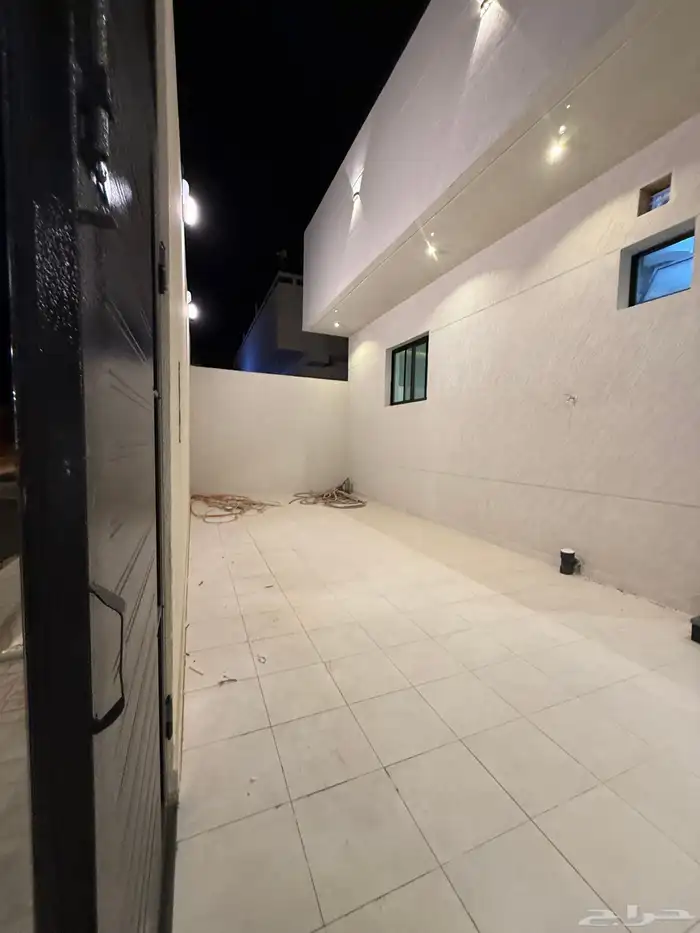 دور للبيع حي الشروق بالمربع الذهبي يمين فاخر شغل شخصي 42