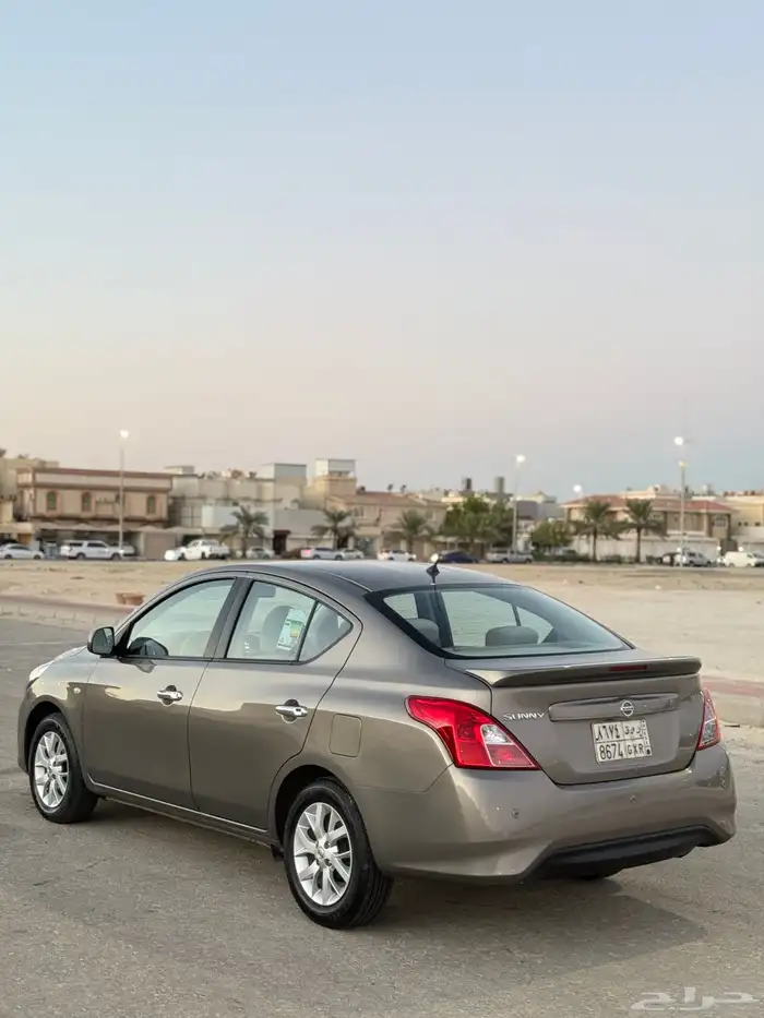 نيسان صني2023 سعودي فل كامل قمه بنضافه 6