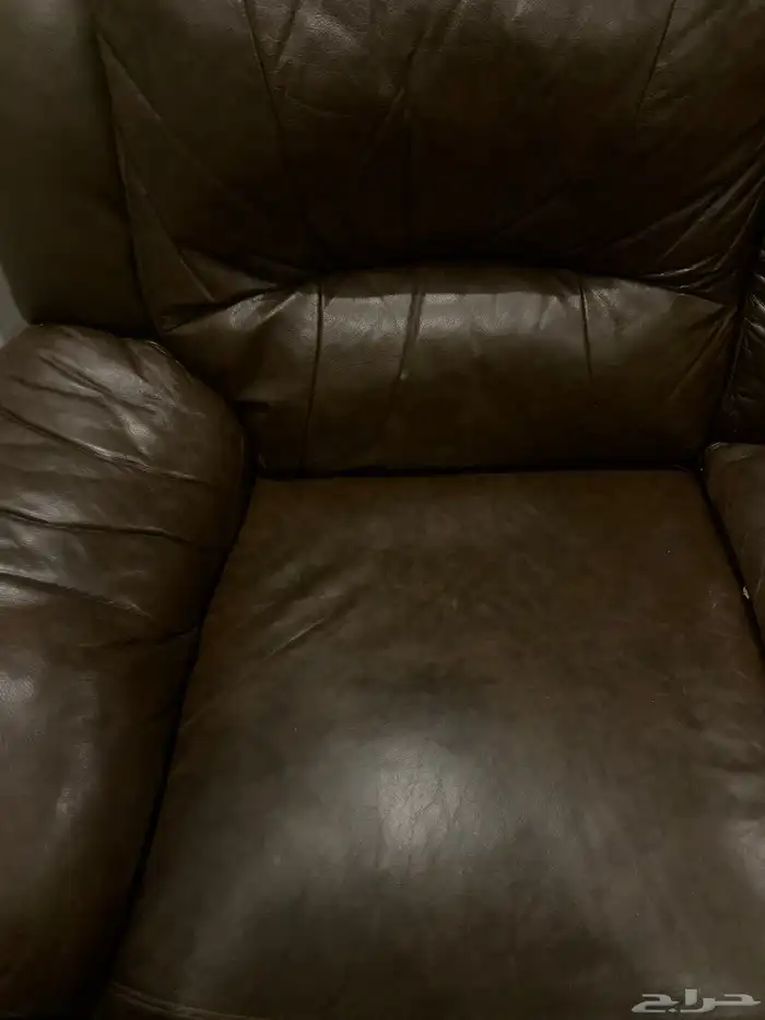 كنب ثلاث قطع للبيع 2