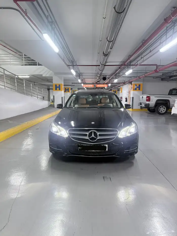 للبيع مرسيدس E300 نظيف جدا 0