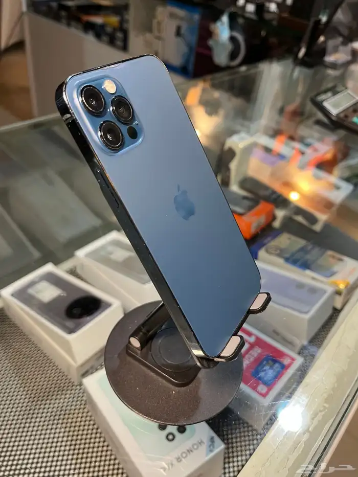 ايفون 12 برو بحالة الوكالة 1