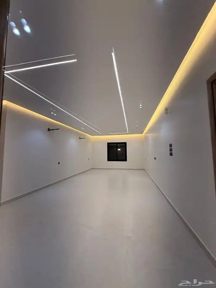 دور للبيع حي الشروق بالمربع الذهبي يمين فاخر شغل شخصي 17