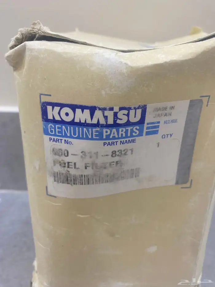 فلتر زيت حقة معدات كبيره جديده أصلي 9