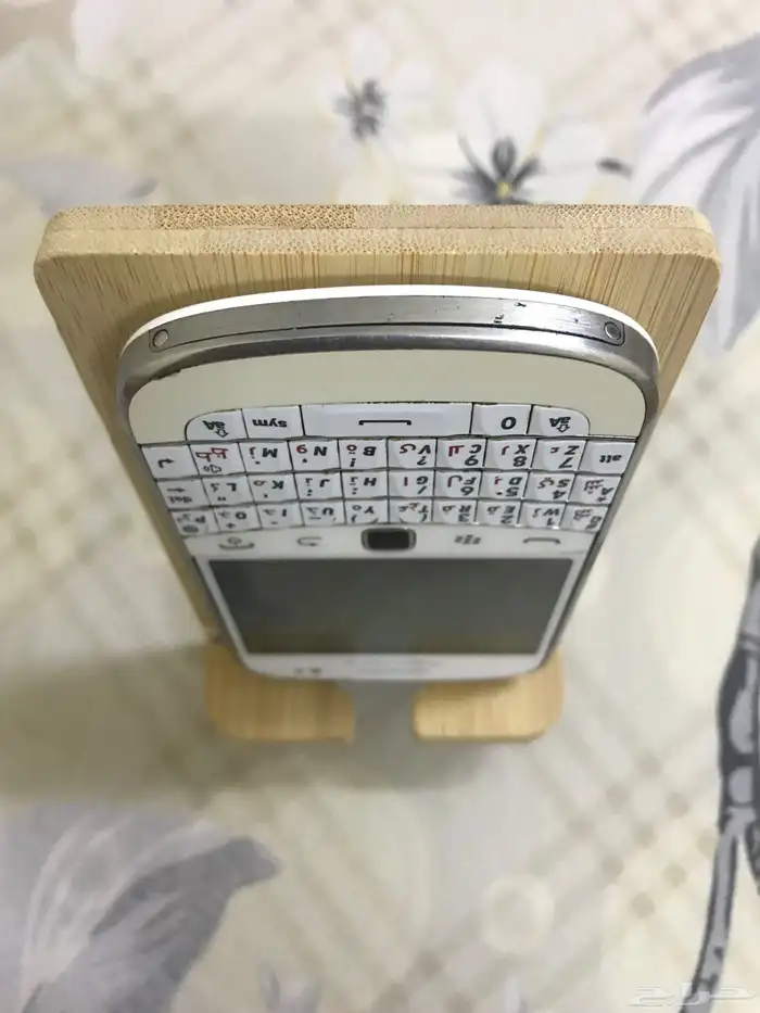 بلاك بيري بولد 9900 للبيع شغال نظيف 6