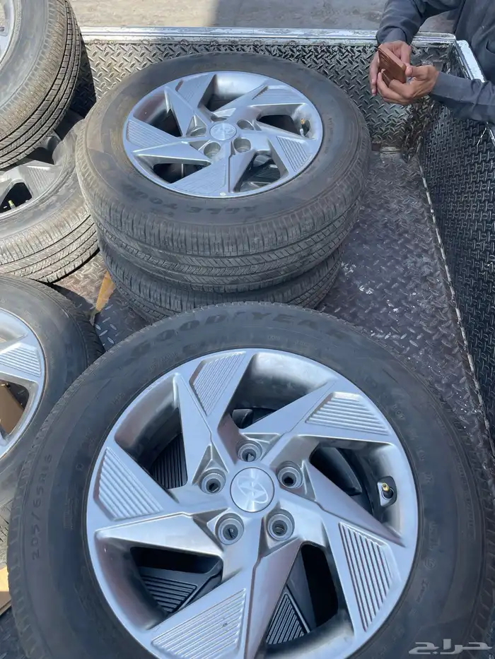 جنوط سوناتا 2026 مع كفرات 205 65 16 1
