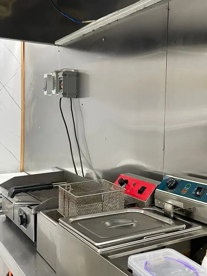 مطعم للتقبيل 1