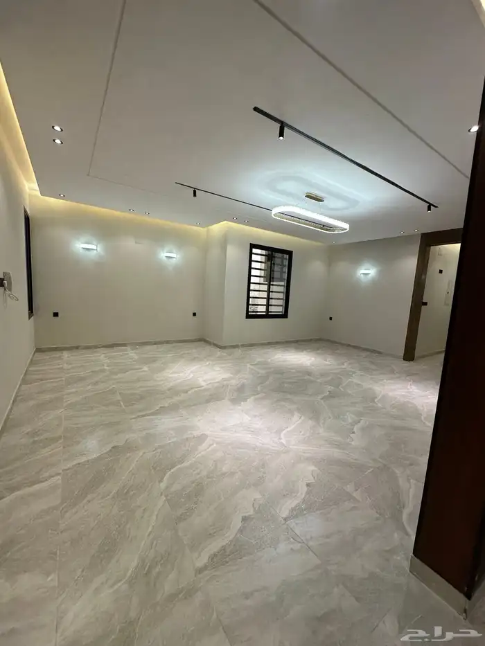 للبيع شقق تمليك ارضي و علوي مع سطح و مصعد ابها البديع 13