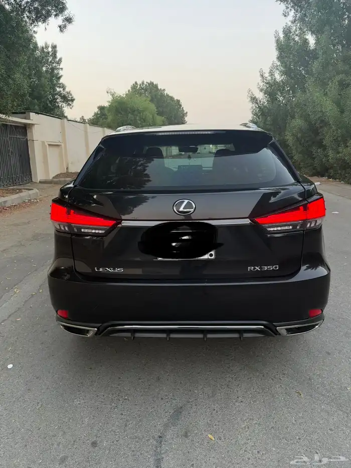 لكزس اراكس اف سبورت 2021للبيع 4