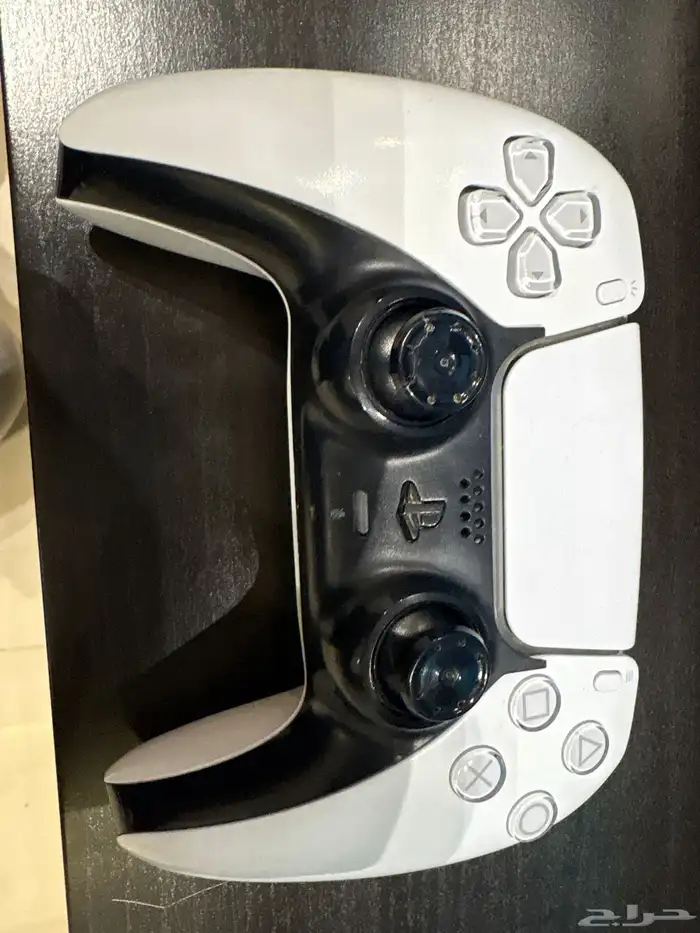 يد وشريط سوني 0