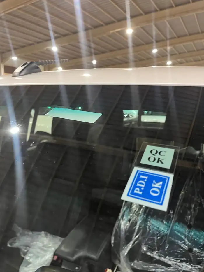 تويوتا هايلكس 6 سلندر ادفنشر عداد قليل 14