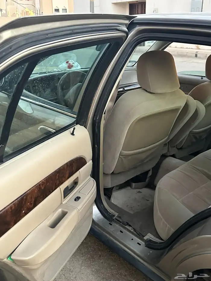 فورد ماركيز 2005 3