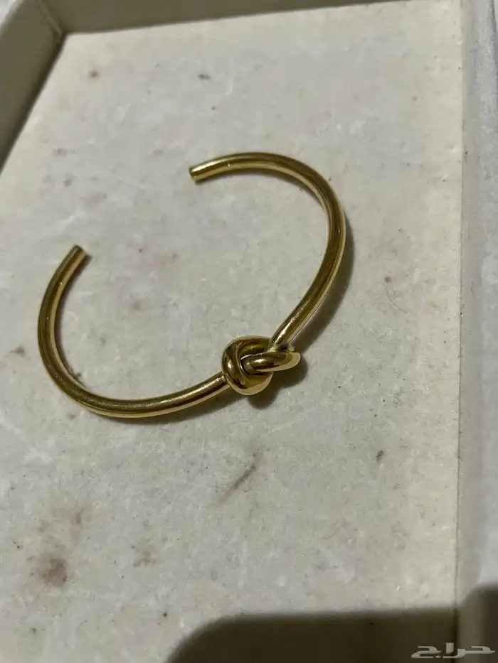 اكسسوارات سلاسل وأساور 5