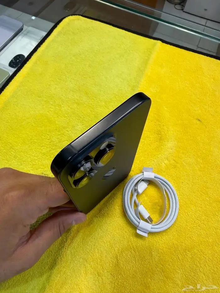 آيفون 16 برو ماكس بطارية 100  256 قيقاء عدد الدورات 17 6