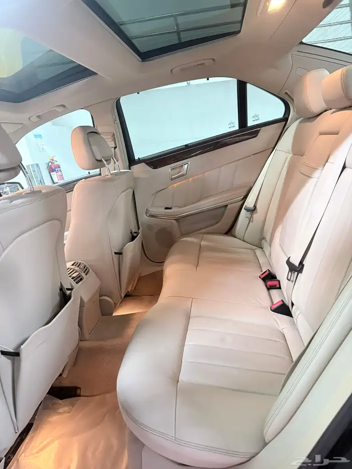 للبيع مرسيدس E300 نظيف جدا 13