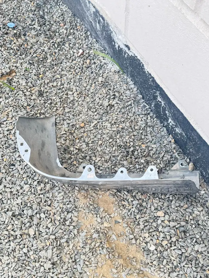 للبيع اغراض هايلكس 2