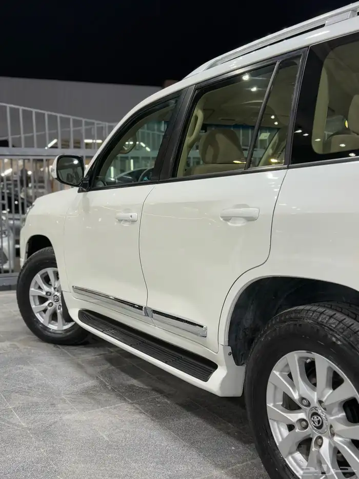 جي اكس ار ديزل 2020 بريمي لدى معرض(عبيد الرشيدي) 8