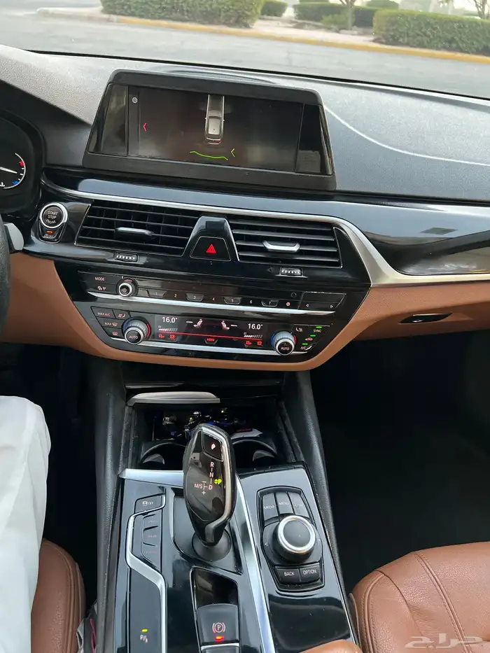 بي ام دبليو 520i موديل 2019 0