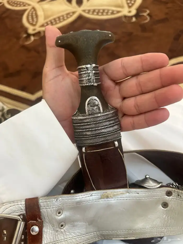 خنجر او جنبيه زراف قديم 3