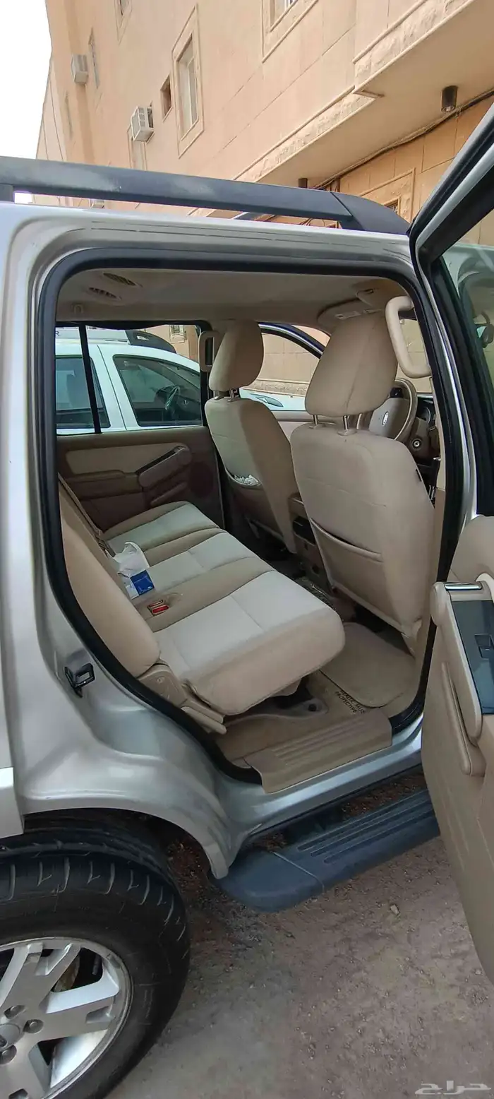 فورد اكسبلورر 2009 ممشى قليل 116000كلم 22