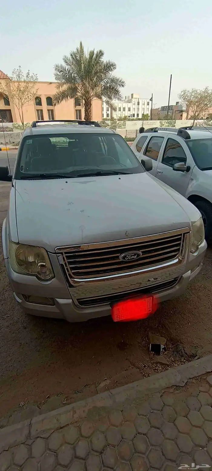 فورد اكسبلورر 2009 ممشى قليل 116000كلم 5
