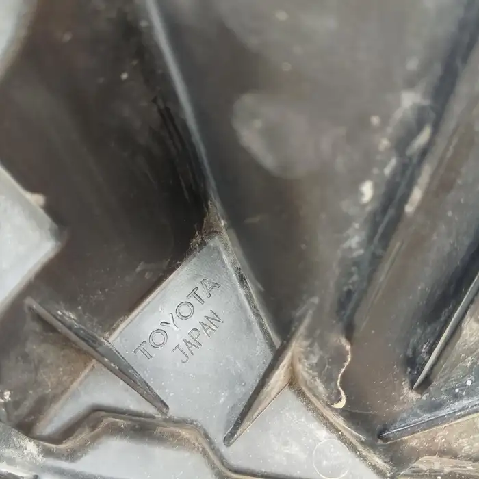 شمعات كامري 2021-2024 وكالة أصلية 9