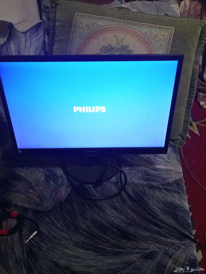 شاشه كمبيوتر PHILIPS. مقاس 22بوصه 2
