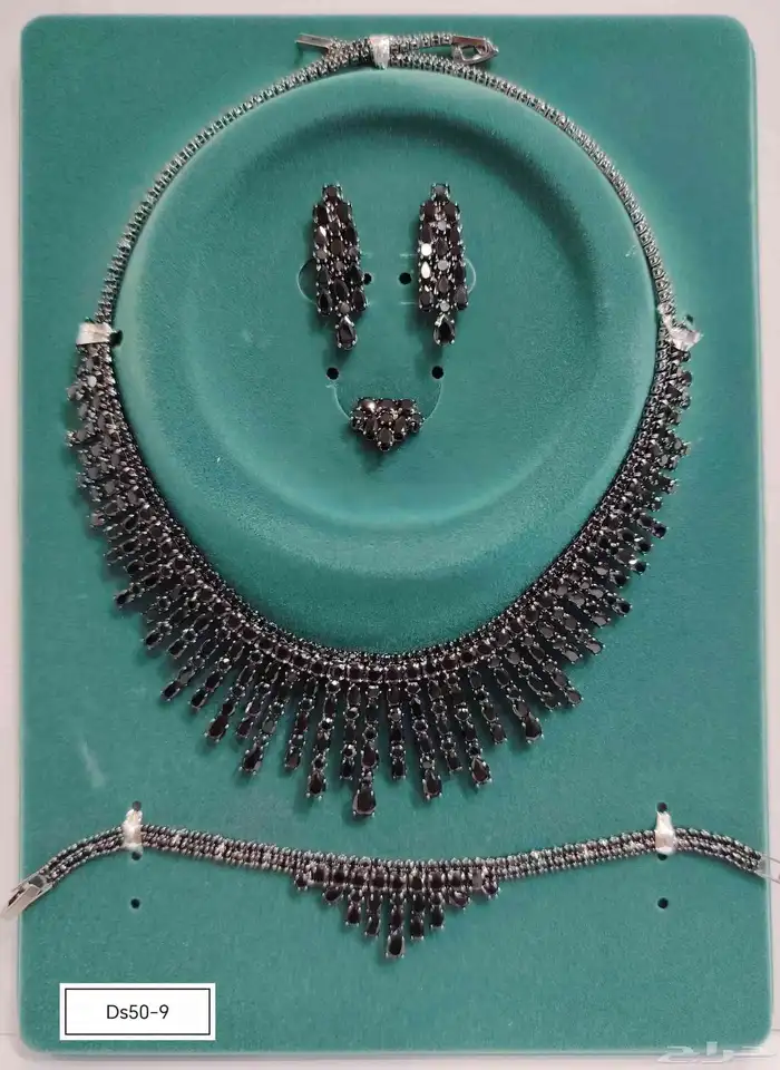 أطقم زركون أسود فاخرة بتصاميم عصرية ولمسة راقية  مثالية ه 6