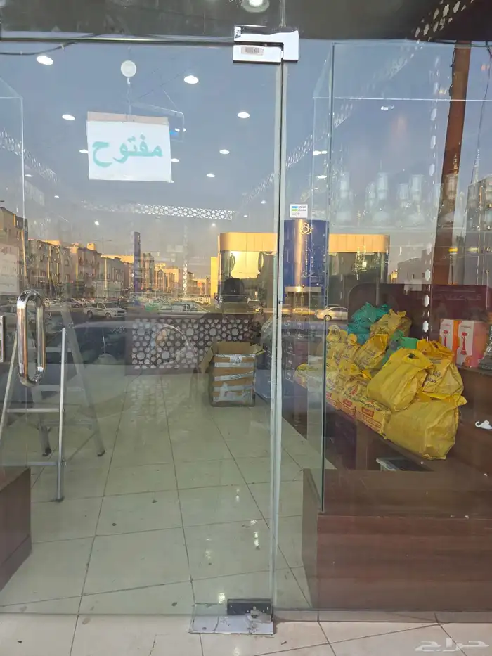 تخفيضات علي جميع الاجهزة 50 بسبب المغادرة يوجود جميع الاجهزه 1