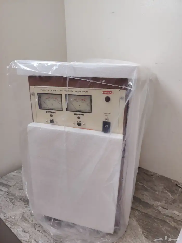 مثبت ومنظم التيار الكهربائي Stac St-5000w 4