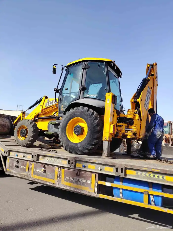 جي سي بي موديل حديث مقزز مكيف سفتي كامل موديل 2018 سواق هندي 2