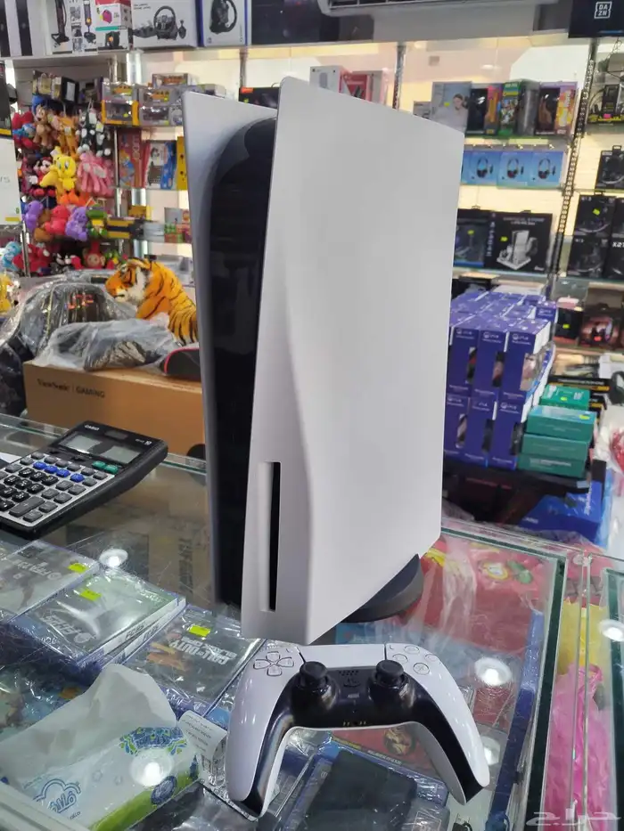 يوجد لدينا اجهزه بلاستيشن فايف مستخدم نظيف جدا 0