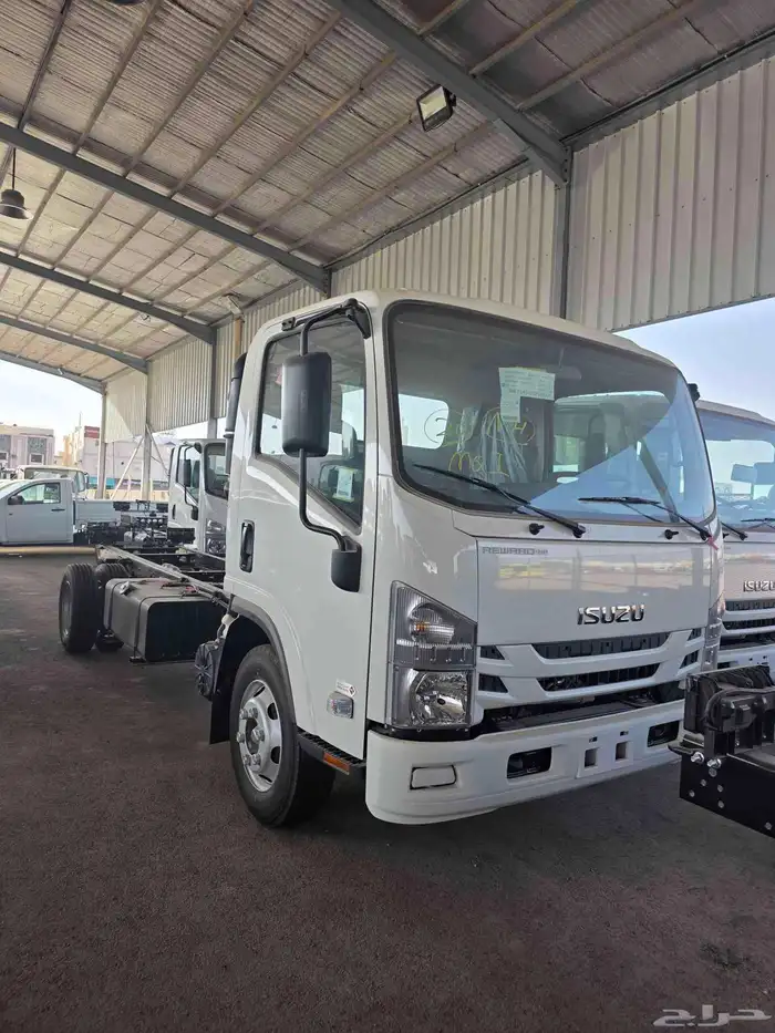 ايسوزو اسندر 2024 اسندر 4 طن طويل 1