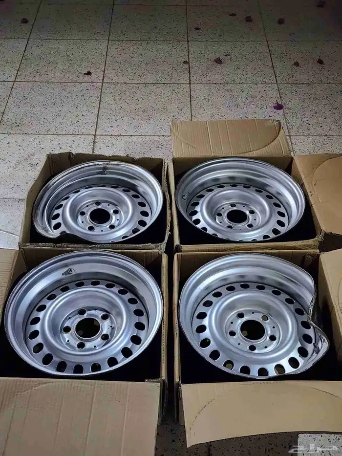 للبيع جنوط مرسدس 1