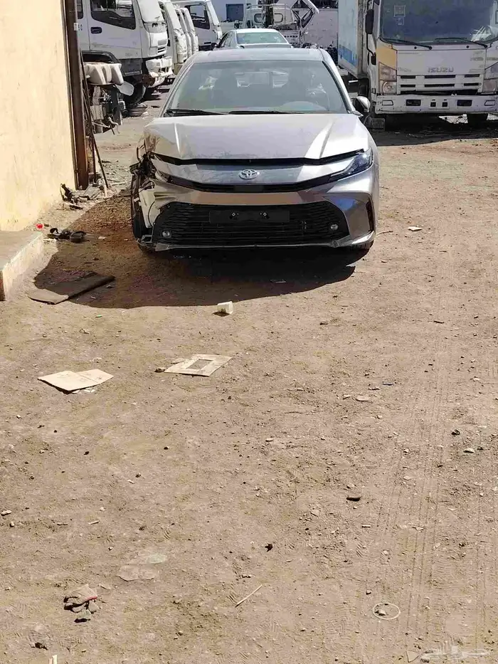 تويوتا كامري 2025 هايبر تشليح قطع غيار فقط 7