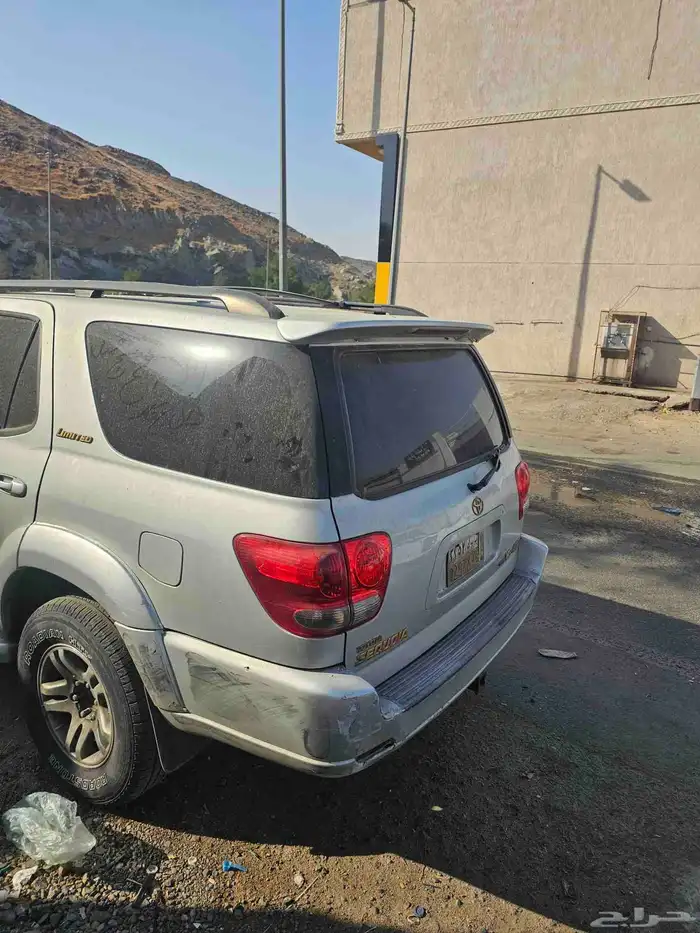سكويا 2006 استخدام للبيع بدون لوحات 2