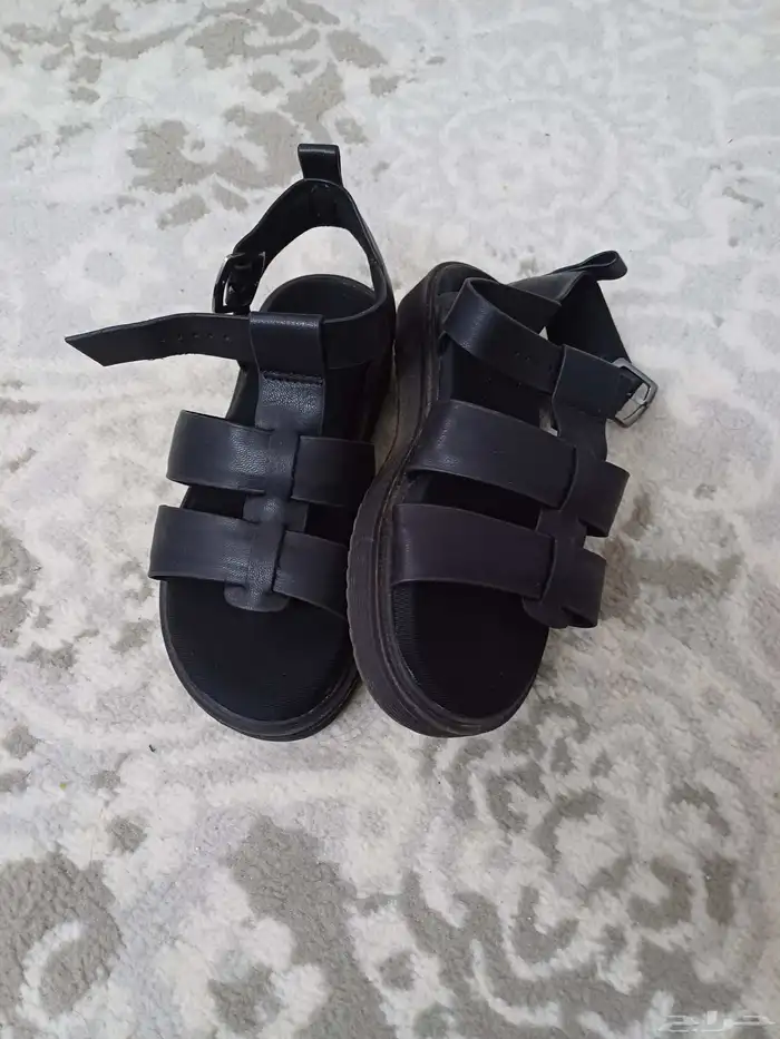 احذية اطفال من بريطانيا و سكتشرز 7