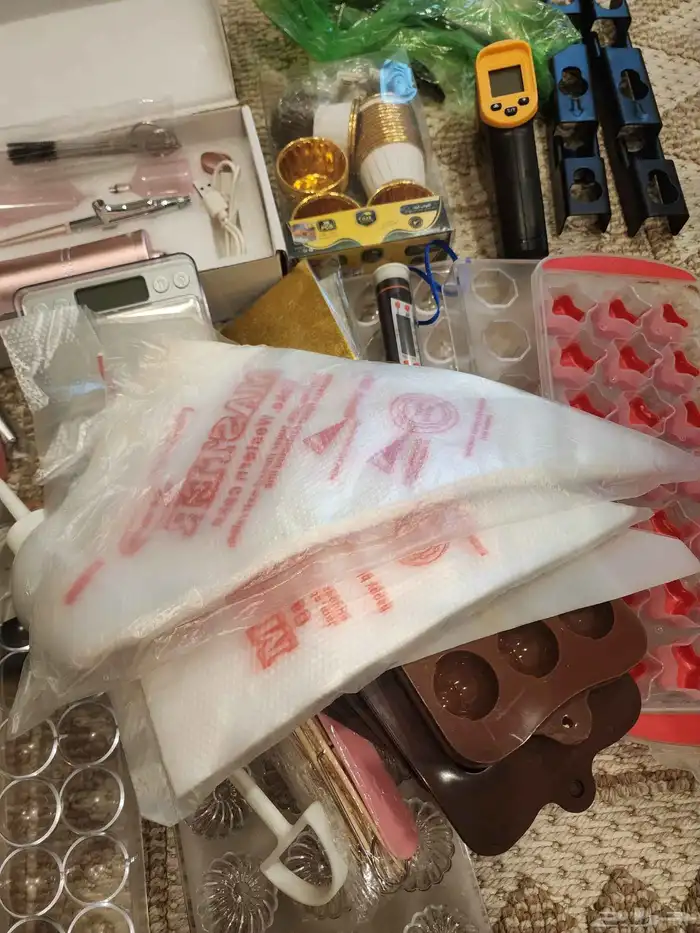 إعلان حراج   أدوات شوكولاتة كاملة للبيع   للبيع طقم متكامل 1