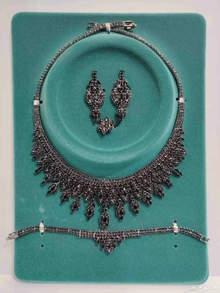 أطقم زركون أسود فاخرة بتصاميم عصرية ولمسة راقية  مثالية ه 11