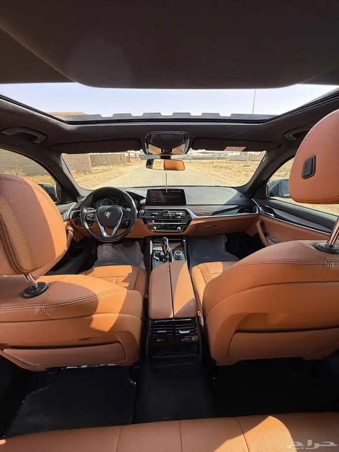 بي ام دبليو 520i 2021 9