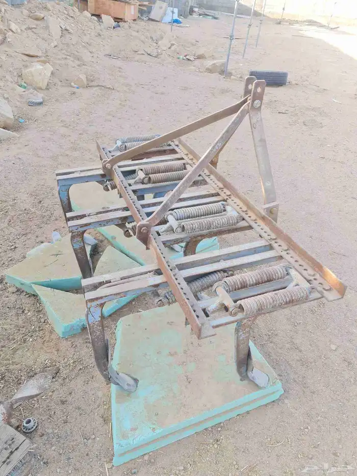 مشط حراثة 7 اسنان للبيع 1