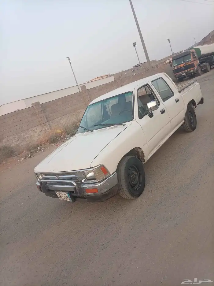 تويوتا هايولاكس 1990 1