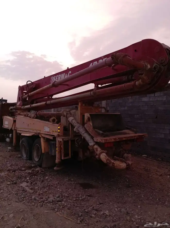 مضخه خرسانه بمب 1