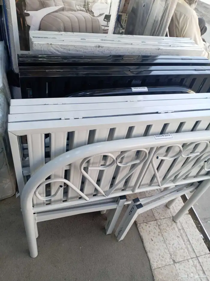 سراير خشب سرير حديد دورين بطانيات مراتب جمله 3