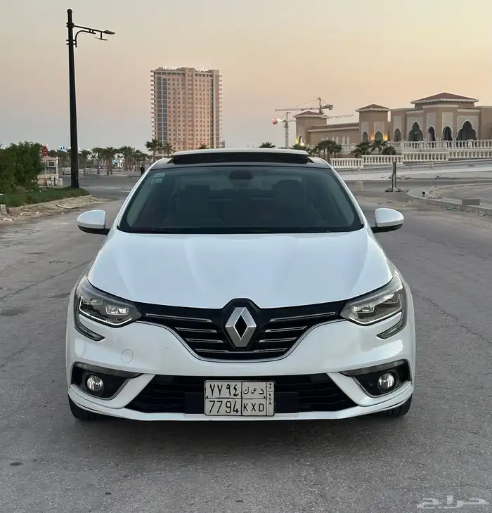 رينو ميغان 2018 فل كامل نضيييفه للمستخدم 13
