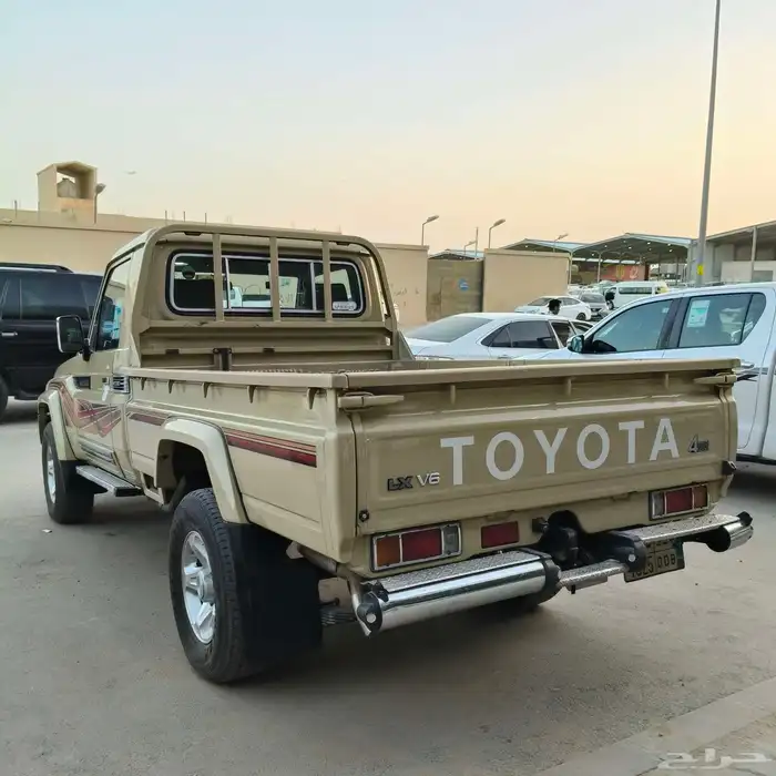 تويوتا شاص رفرف 2018 4