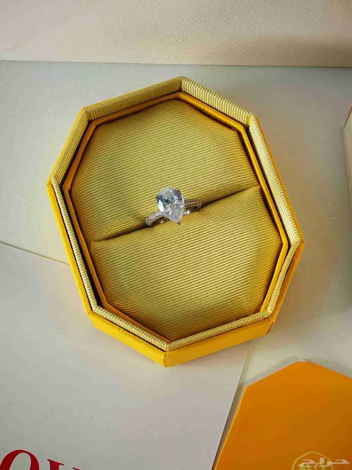 خاتم سواروفسكي الملكي 1