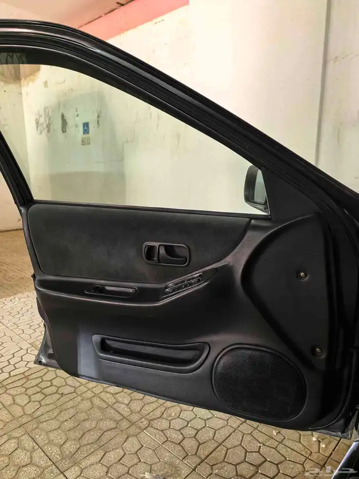 للبيع قشرة ديكور باب نيسان التيما 1989-1994 1