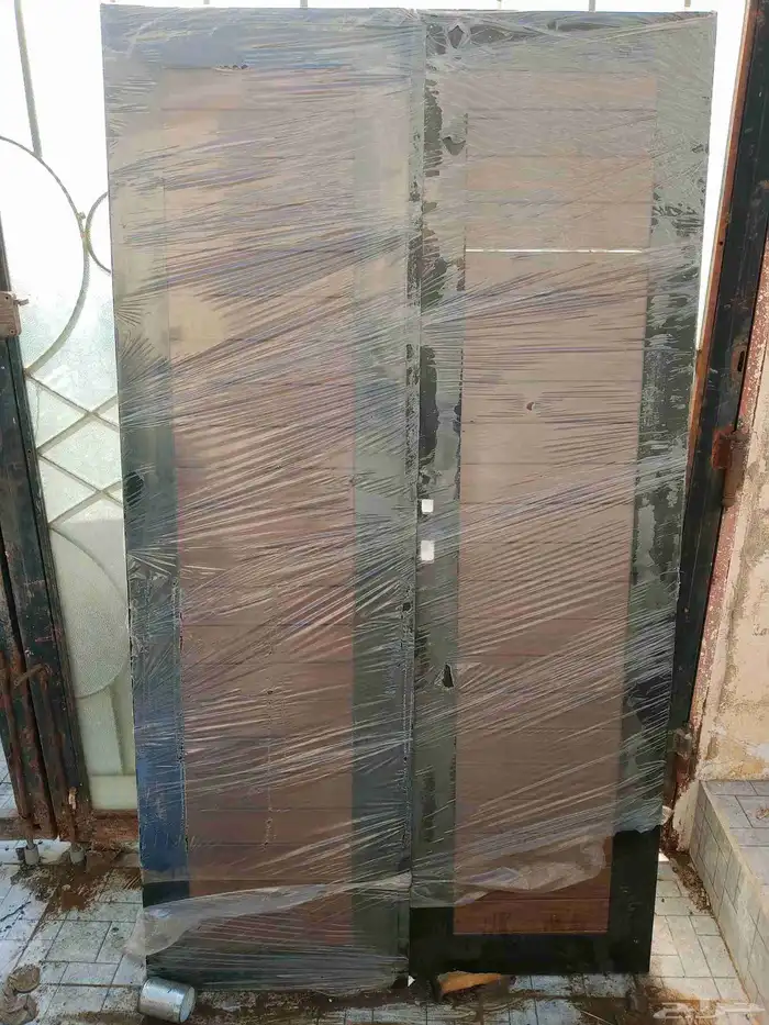 باب جديد بدون حلق للبيع مستعجل متر في مترين 0