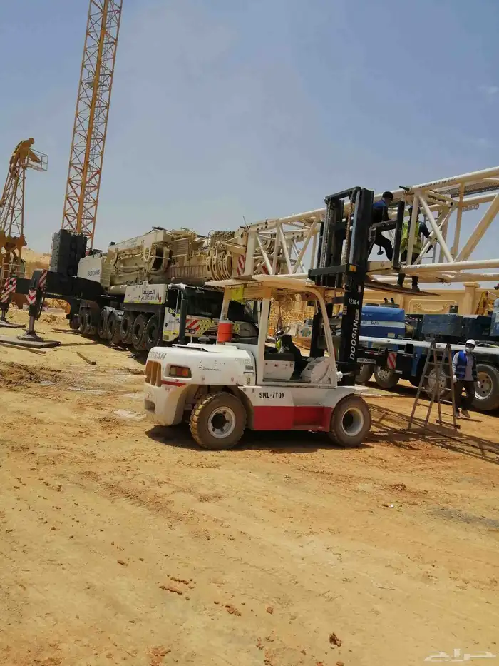 رافعه شوكيه فركلفت للايجار Farklift 5